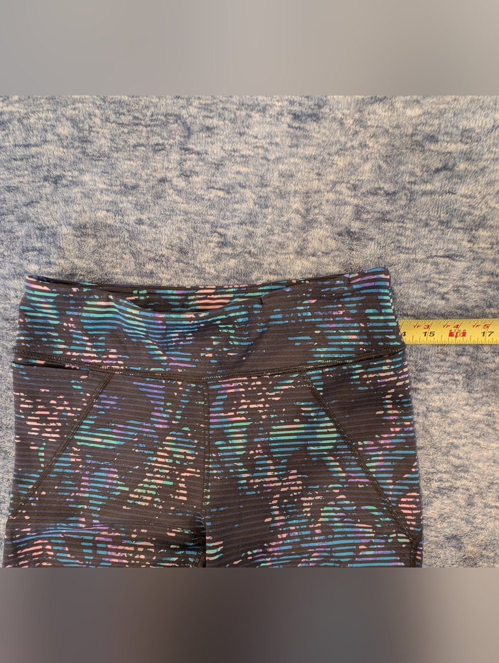Title Nine XS Women’s Black Multicolor Spandex Shorts - Picture 8 of 8